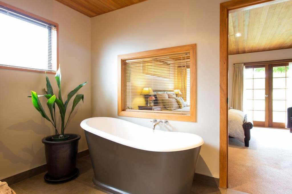 Glenorchy Lake House Bagian luar foto